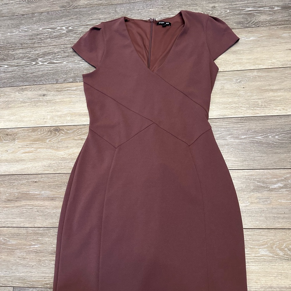 Express Mauve Tulip Sleeve Sheath Dress